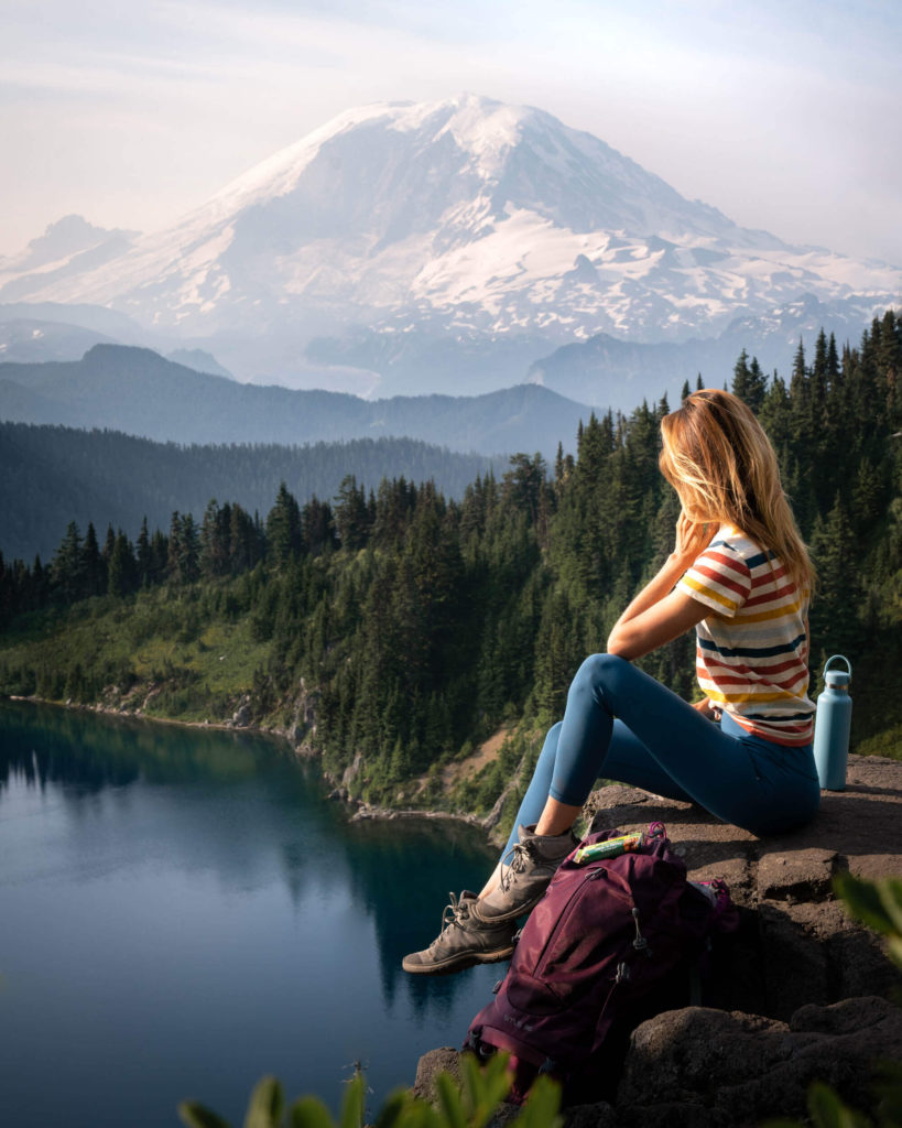 Summit Lake Hike in Washington offers beautiful views of Mount Rainier. Wearing: Keen  Hiking Boots , Osprey  Sirrus 36 Backpack , and  Hydroflask 