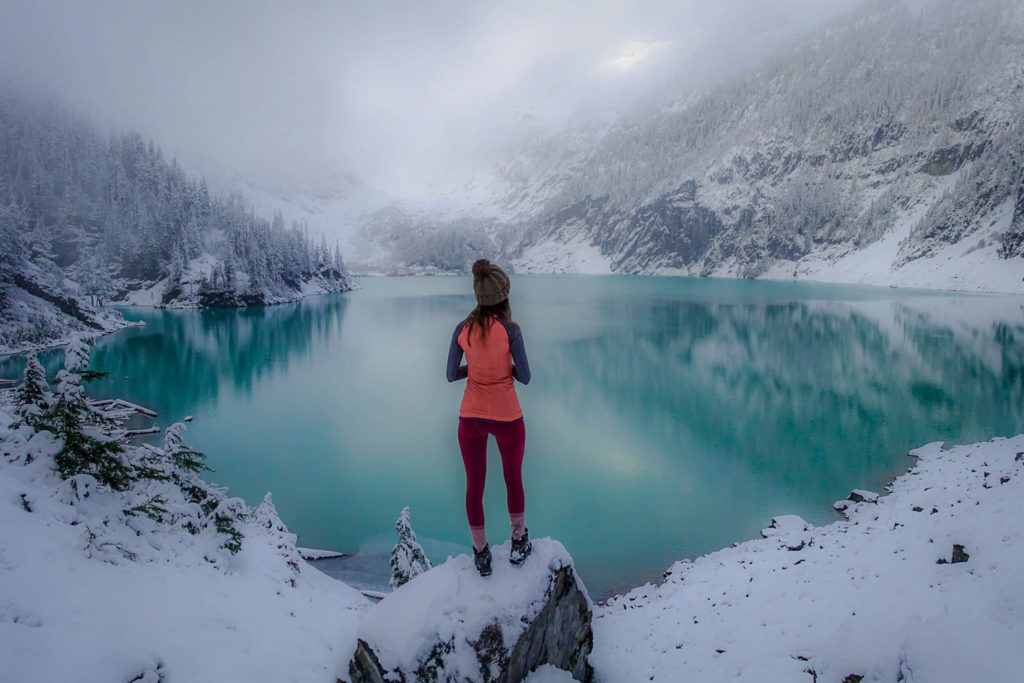 Lake Blanca in late November, before the lake froze over. Make sure to check conditions before you head out on any winter hike. Photo by  Yuriy Trebushnoy